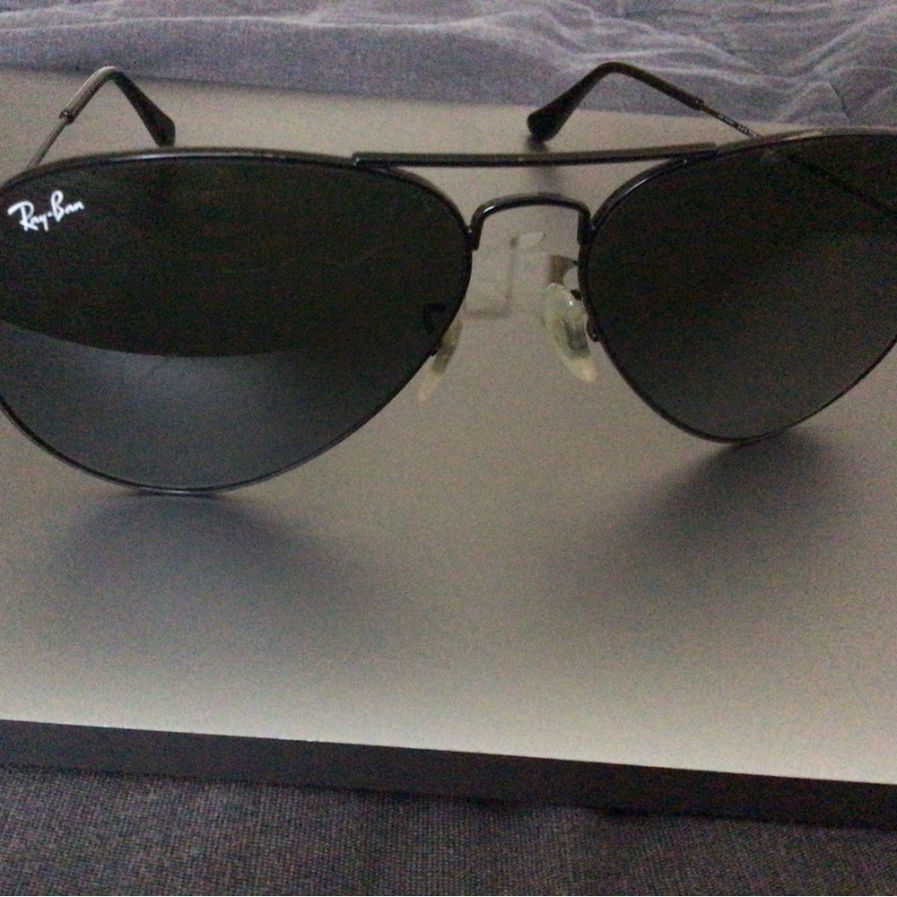 Ray-Ban Dark Aviator Sunglasses
